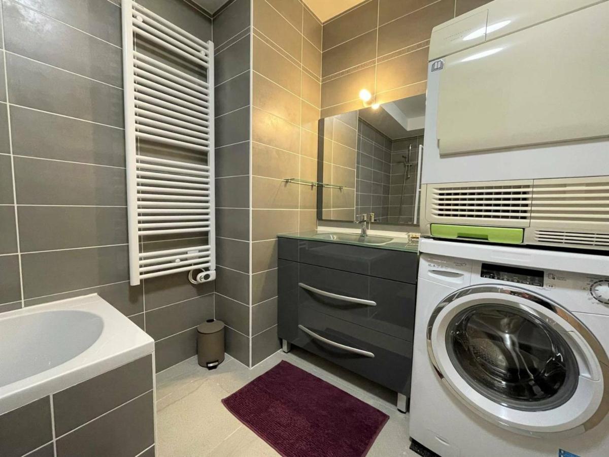 Appartement Moderne Avec Terrasse Et Parking A Briancon - Fr-1-330C-127 ภายนอก รูปภาพ