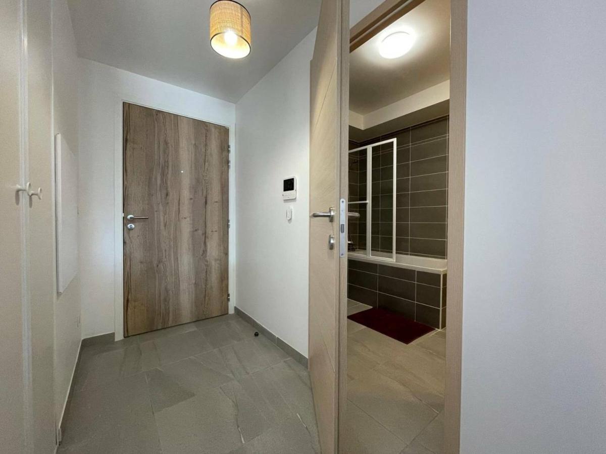 Appartement Moderne Avec Terrasse Et Parking A Briancon - Fr-1-330C-127 ภายนอก รูปภาพ